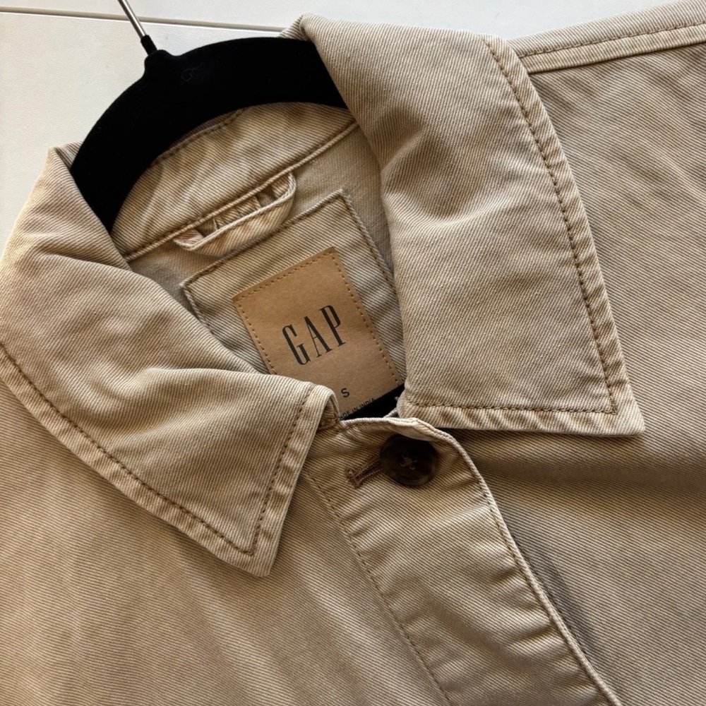 GAP Tan Button-Up Jacket - Picture 2 of 5